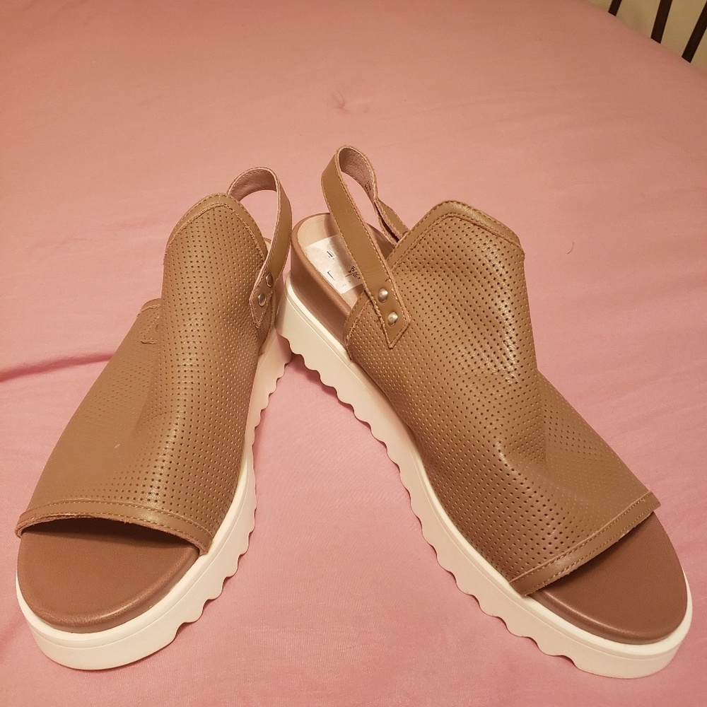 Steve Madden Sandals